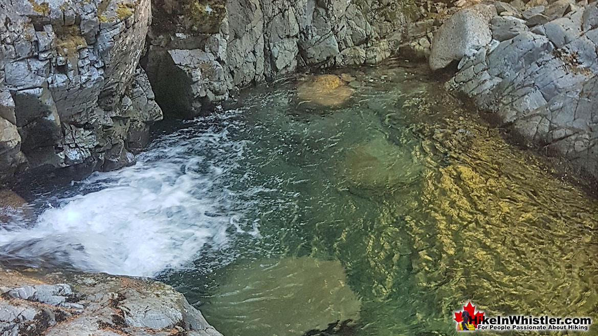 Rainbow Falls - Rent Hiking Gear Whistler